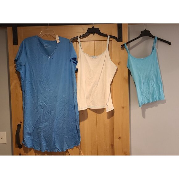 Lot of 3 CACIQUE Sleepwear WOMEN Nightgown & 2 Tanks Plus Size 18/20 *stains - Picture 1 of 16
